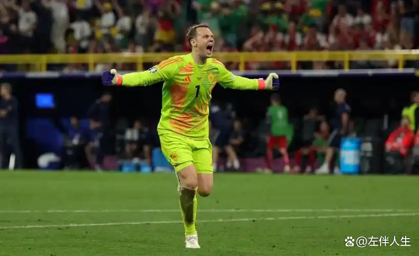 诺伊尔：效力沙尔克时阿森纳曾对我感兴趣，但我的简单介绍