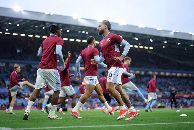 4200万+3500万！曼城夏窗双引援，大巴黎失天才间接助英超豪门崛起的简单介绍