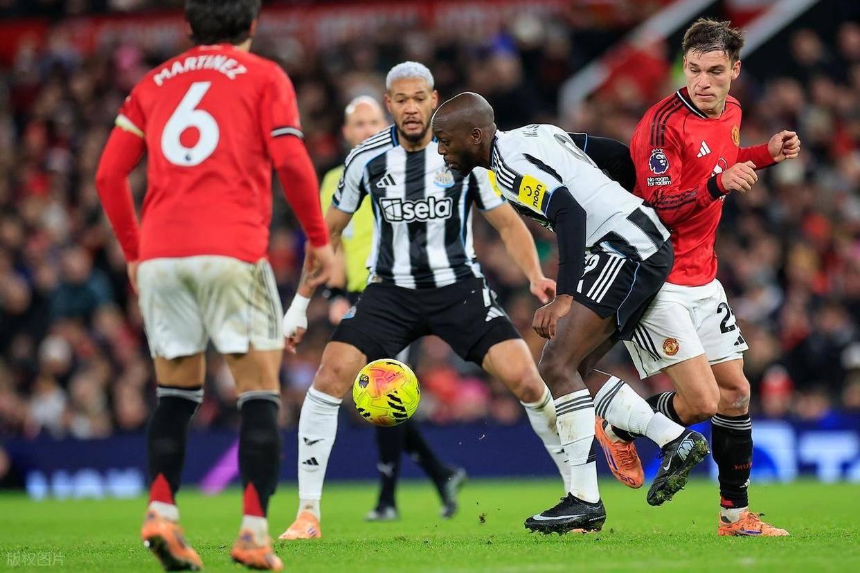 刺激夜:曼联1-0逼近前四,非洲杯东道主1-1,萨拉赫破门+率队晋级的简单介绍