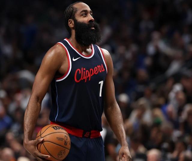 媒体晒19年哈登从第一分钟被包夹图片：这就是火箭登的威力的简单介绍