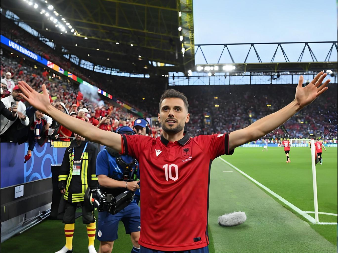 国际米兰喜获两大惊喜，23岁新星加盟，赛季末仍有重磅的简单介绍