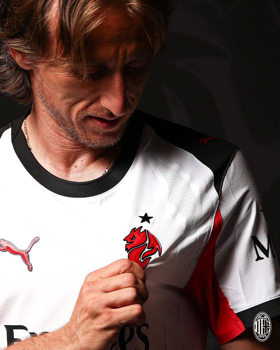 莫德里奇将提升球队的技术水平我们的简单介绍 莫德里奇将提升球队的技术水平我们的简单介绍