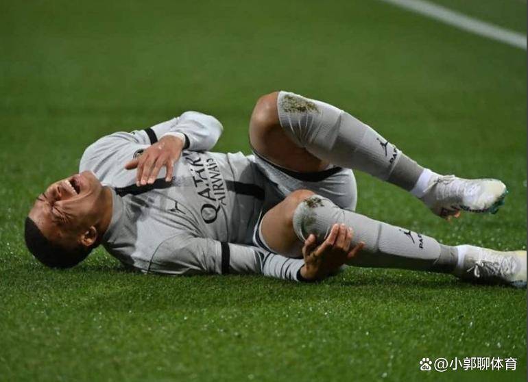 关于伤缺3周！曝姆巴佩隐瞒伤情连续出战只为追平C罗纪录，球迷怒斥：私心太重的信息