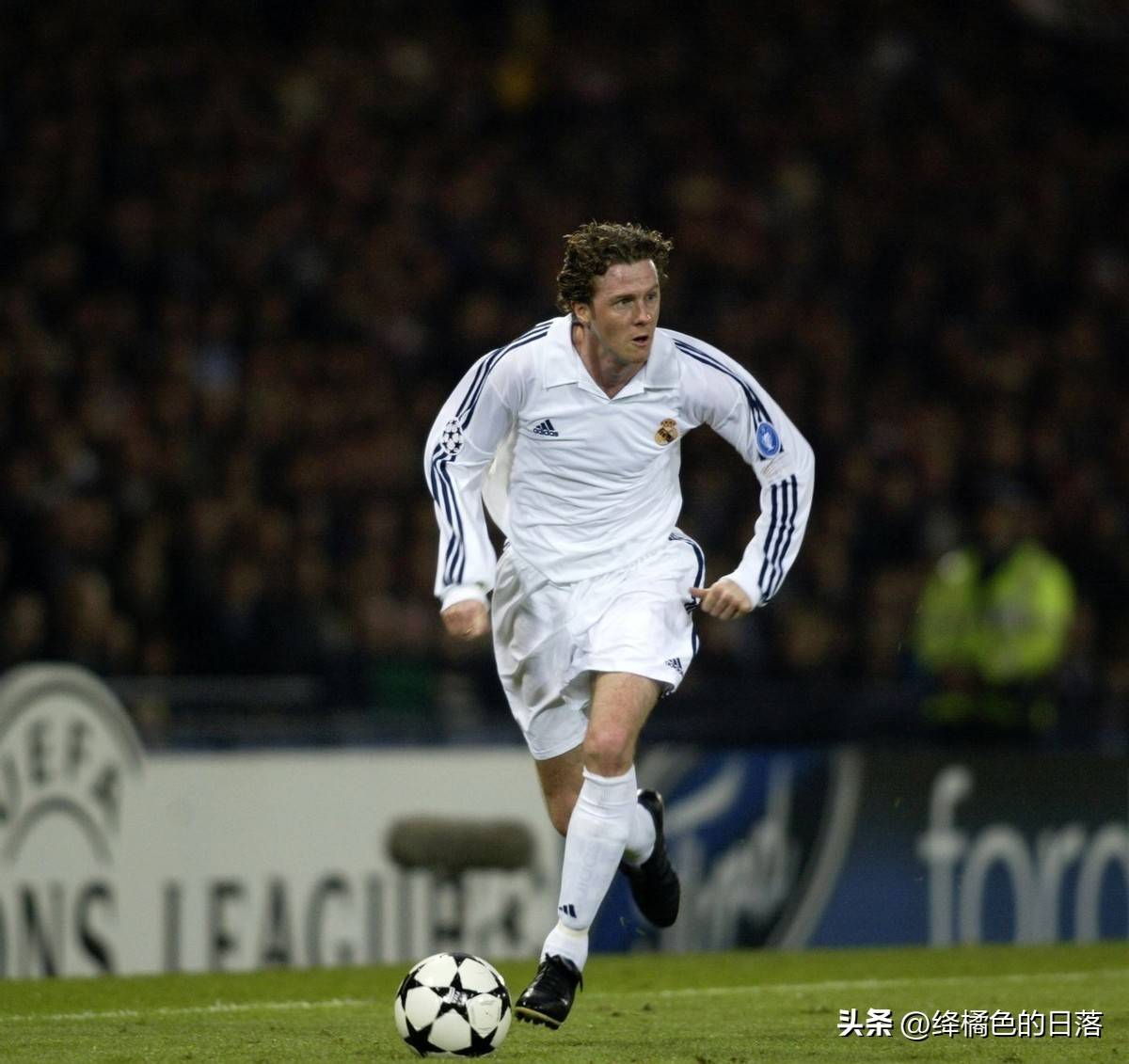 包含2500万欧！皇马再迎新签约，依旧挖角利物浦，法国巨星提前加盟的词条