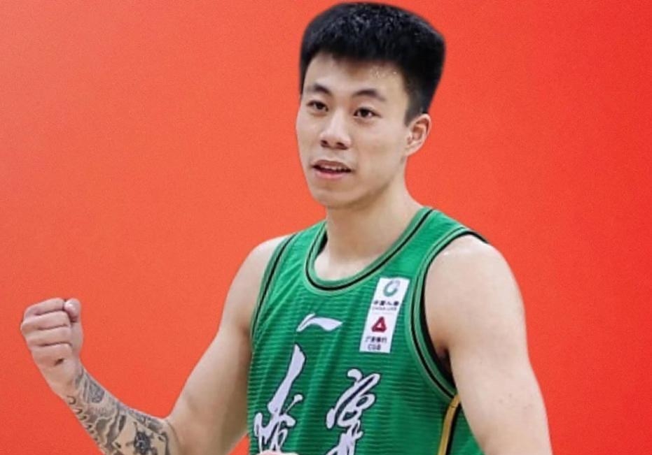 关于张镇麟辽粤大战个人集锦：得到34分7板4断，带队取胜的信息