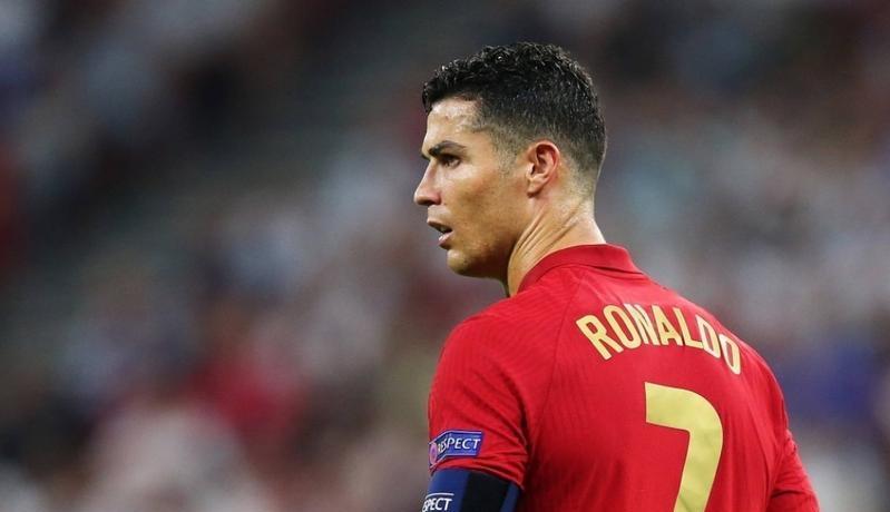 包含亚冠二级联赛：C罗首秀+送挑传助攻利雅得胜利5的词条