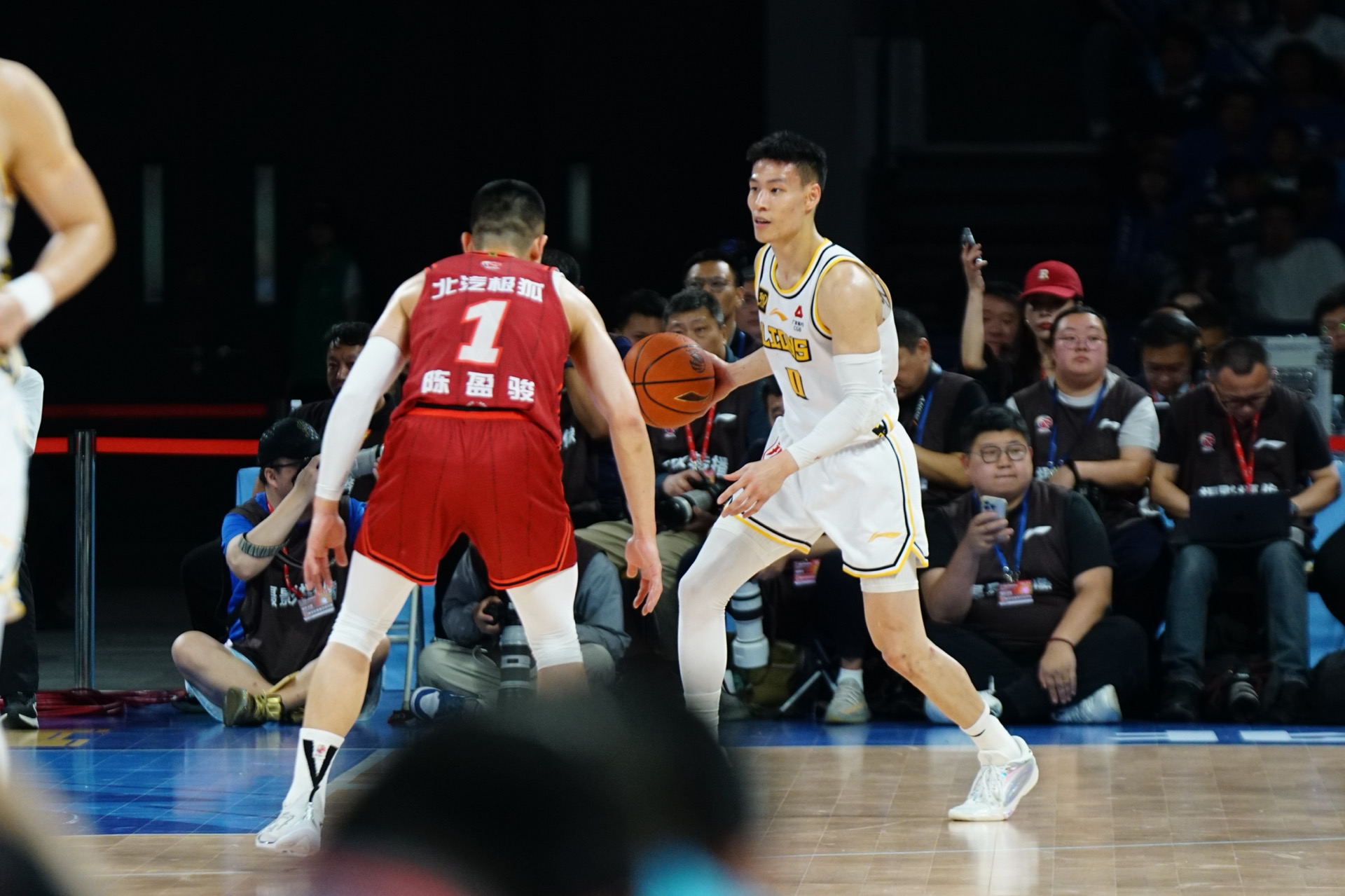 CBA联赛:北京男篮为何3分惜败浙江广厦?原因是在这里了的简单介绍 CBA联赛:北京男篮为何3分惜败浙江广厦?原因是在这里了的简单介绍