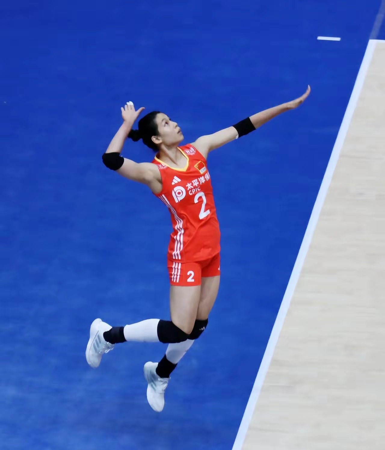 包含女排意超-朱婷替补科内3-1逆转庄宇珊12分难阻0-3吞蛋的词条