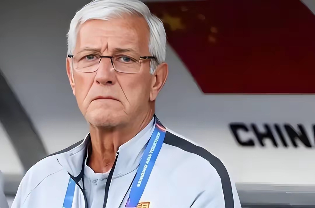 豪华！郑智刚上任新帅，就挖走国足2名人才，组建豪华团队的简单介绍