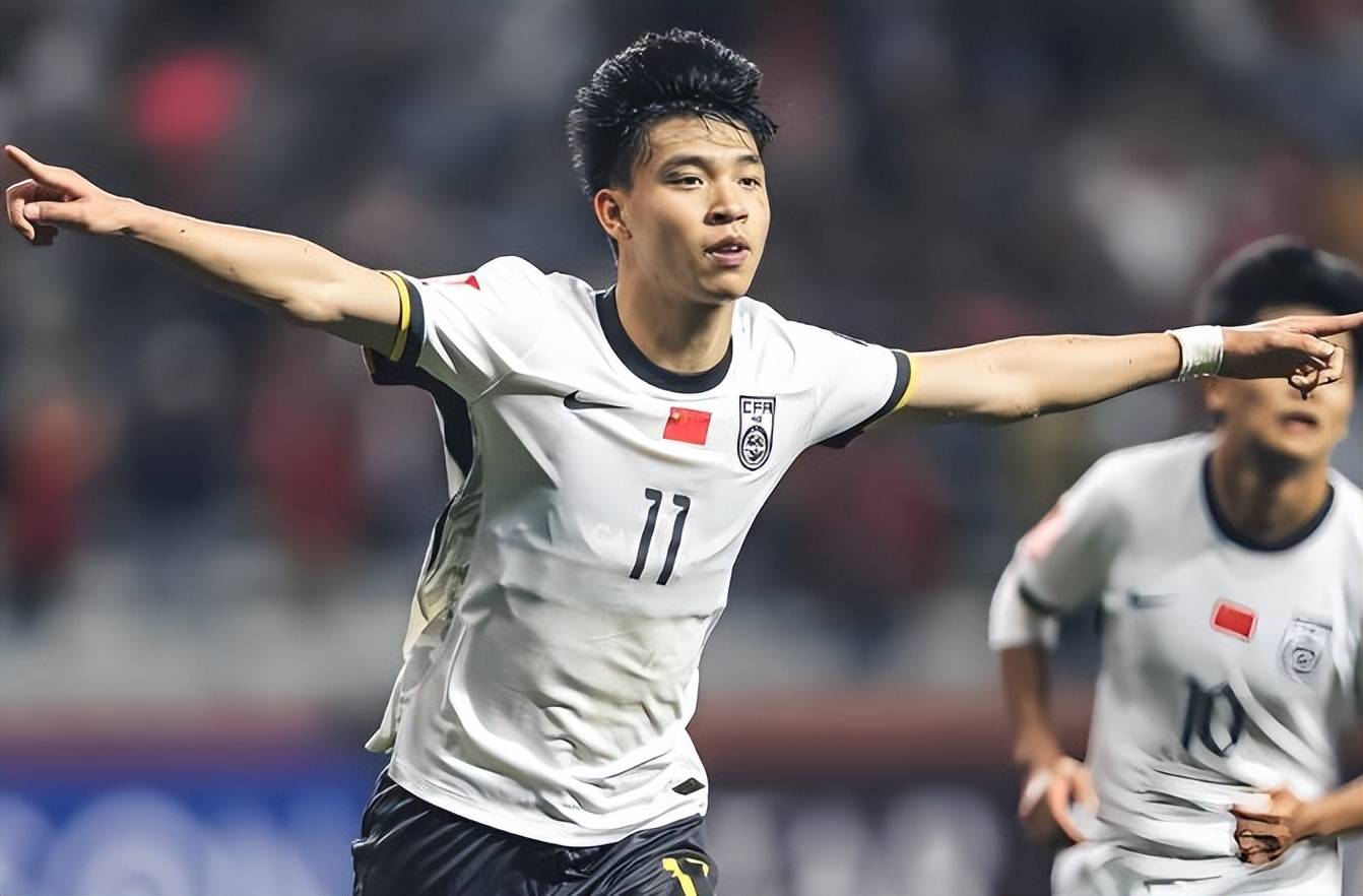 包含U23亚洲杯中国队名单：王钰栋领衔拜合拉木蒯纪闻在列的词条