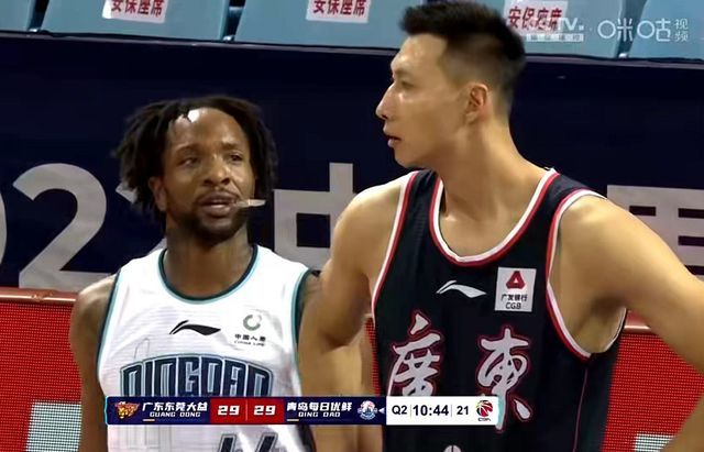 关于倒数第一！四川负青岛吞十连败韦瑟斯庞29+14王睿泽25分的信息