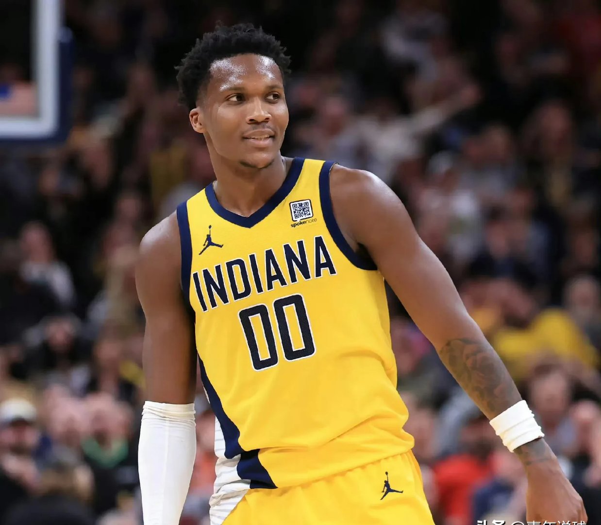 关于步行者官媒：五年前的今天，TJ沃伦砍下生涯最高53分率队取胜的信息