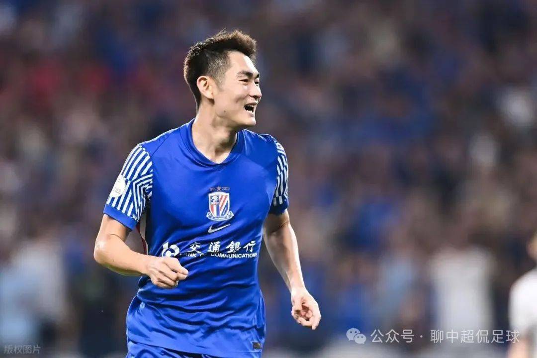 中国香港球员陈晋一已返回申花队无缘东亚杯对阵国足的简单介绍