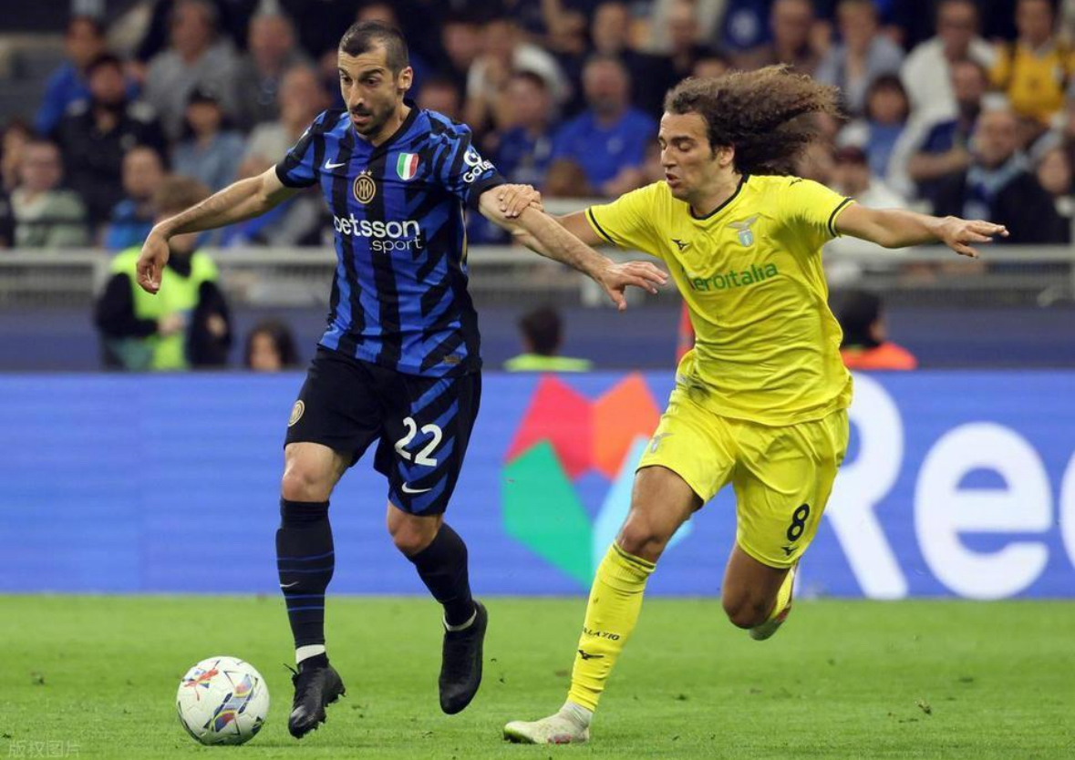 包含意甲媒体透露：米兰的两名青年球员签约都面临截胡，存在不确定性的词条