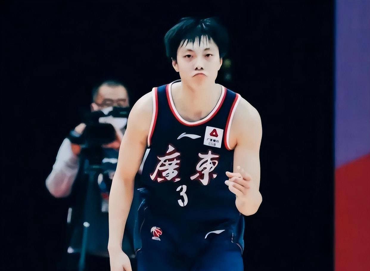 关于组图：CBA广东客场击败北控胡明轩封盖对手的信息