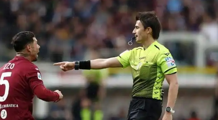 包含哈姆伦斯巴达晋级欧冠资格赛第二轮，马耳他历史的词条